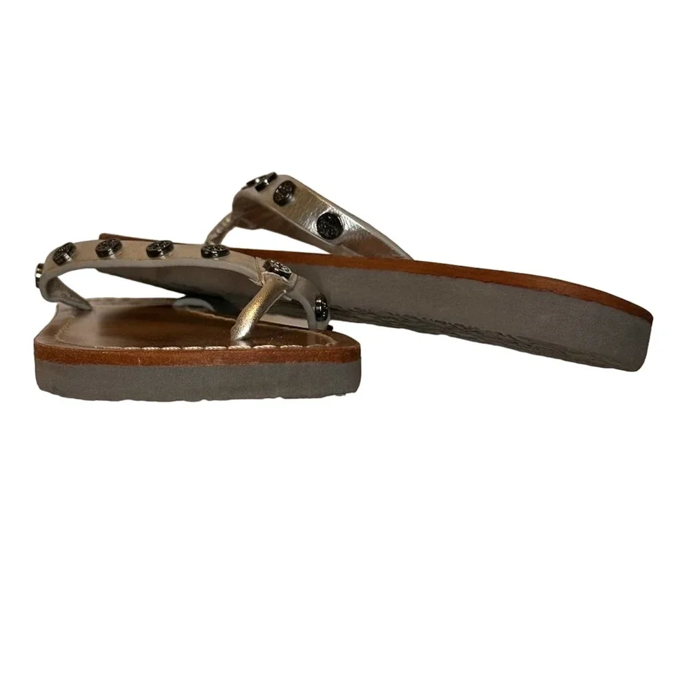 Tory Burch - Logo T Stud thong Sandals, Silver toned